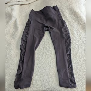 Fabletics Power Hold Leggings Cropped Size M in Dusty Purple